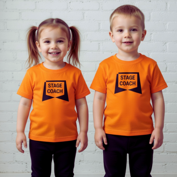 T-Shirt orange mit schwarzem Stagecoach Logo auf Brust